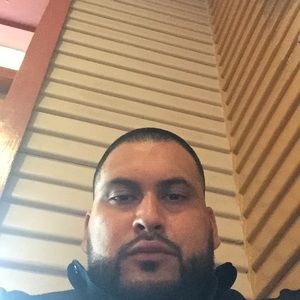 Meet your Posher, Javier